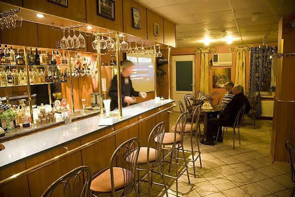 Pokoje Goscinne Akropol Poznań Esterno foto